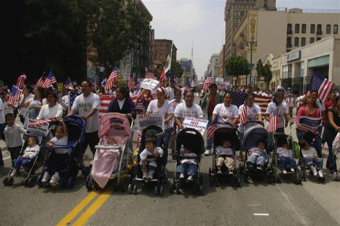 Mothers March En Masse
