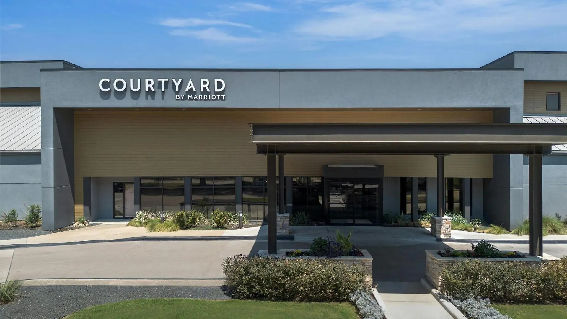 14 Top Airport Hotels Close to Prospect Airport Svc, Dallas