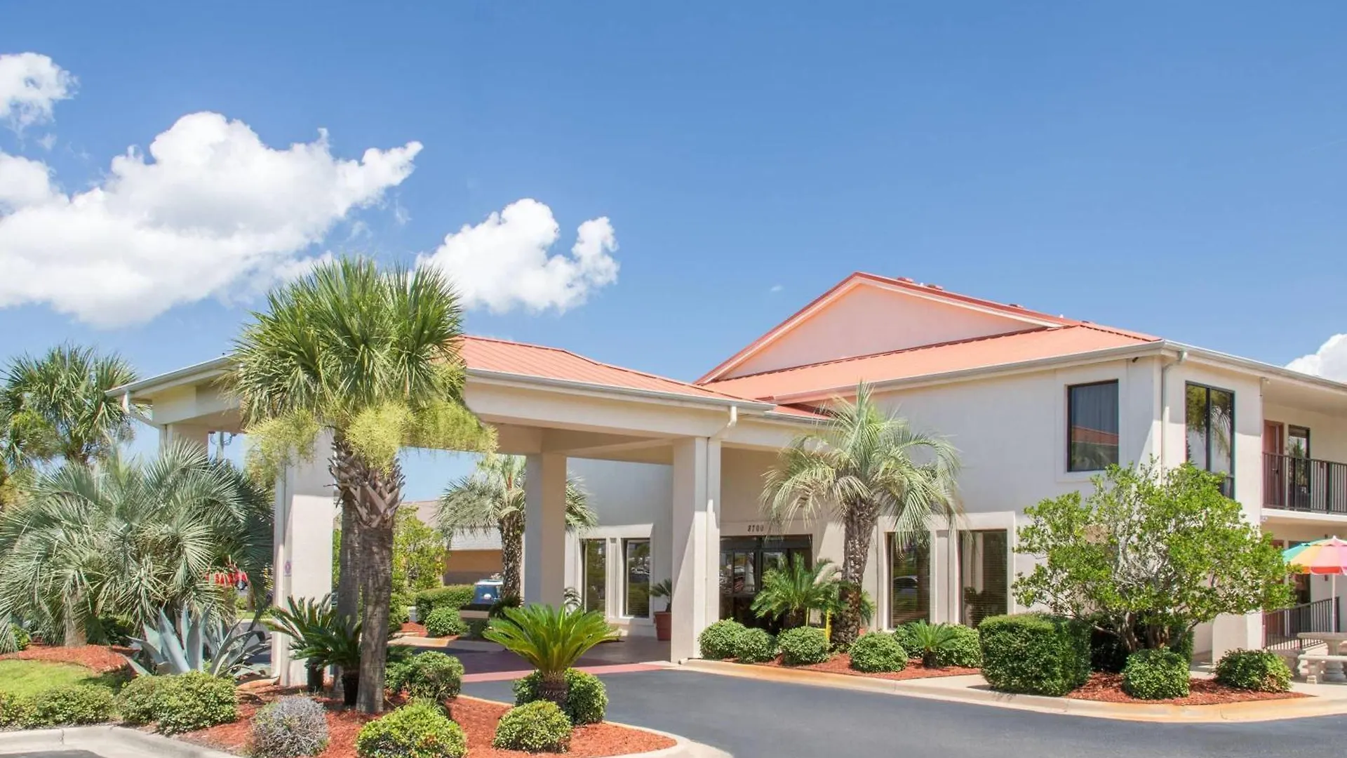 12 Best Central Hotels in Florida Gulf Coast for Easy Access