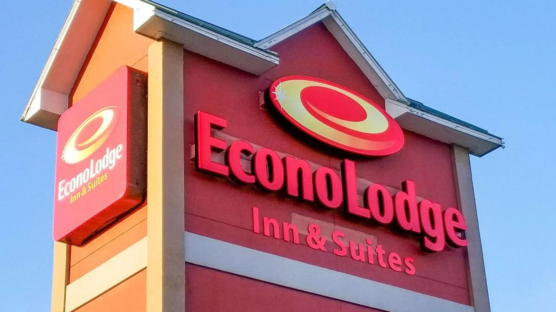 6 Econo Lodge Hotels in Texas Worth Booking on a Budget