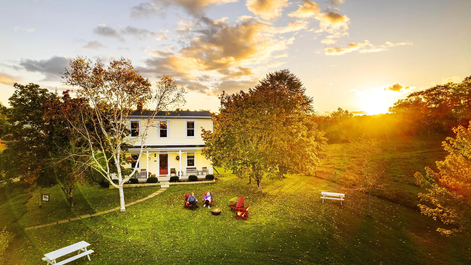 6 Best 4-Star Hotels in Nova Scotia for Every Traveler