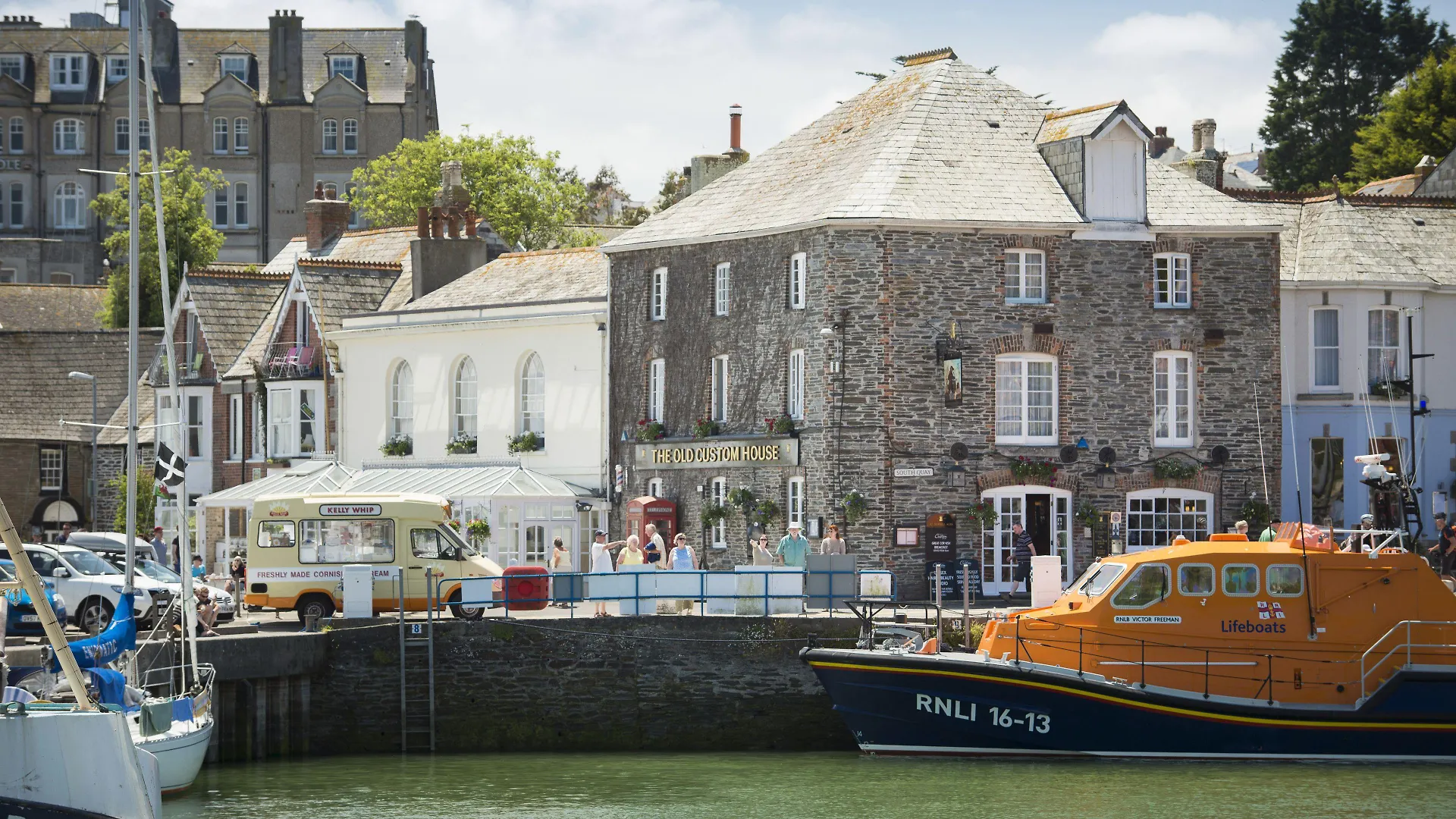 Staying In Cornwall: 11 Luxury Hotels Compared