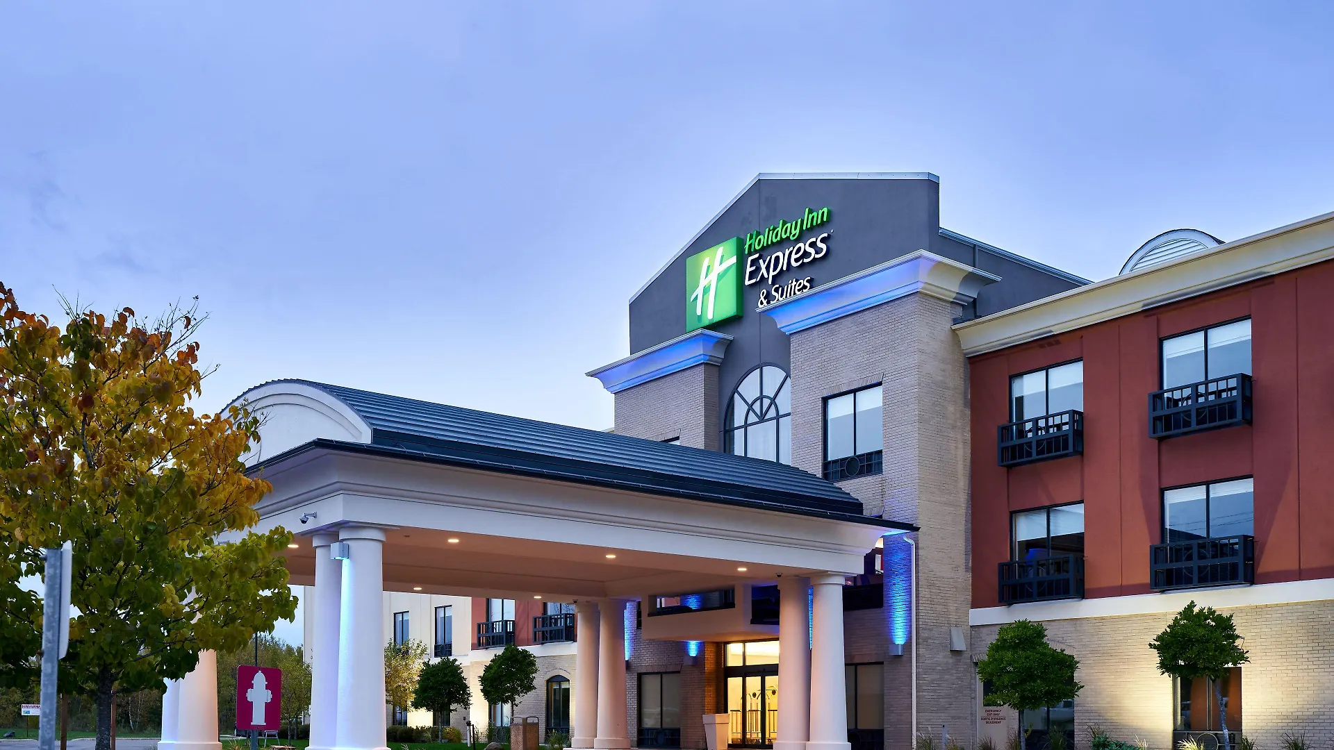 5 Airport Hotels in Acadia for Stress-Free Travel