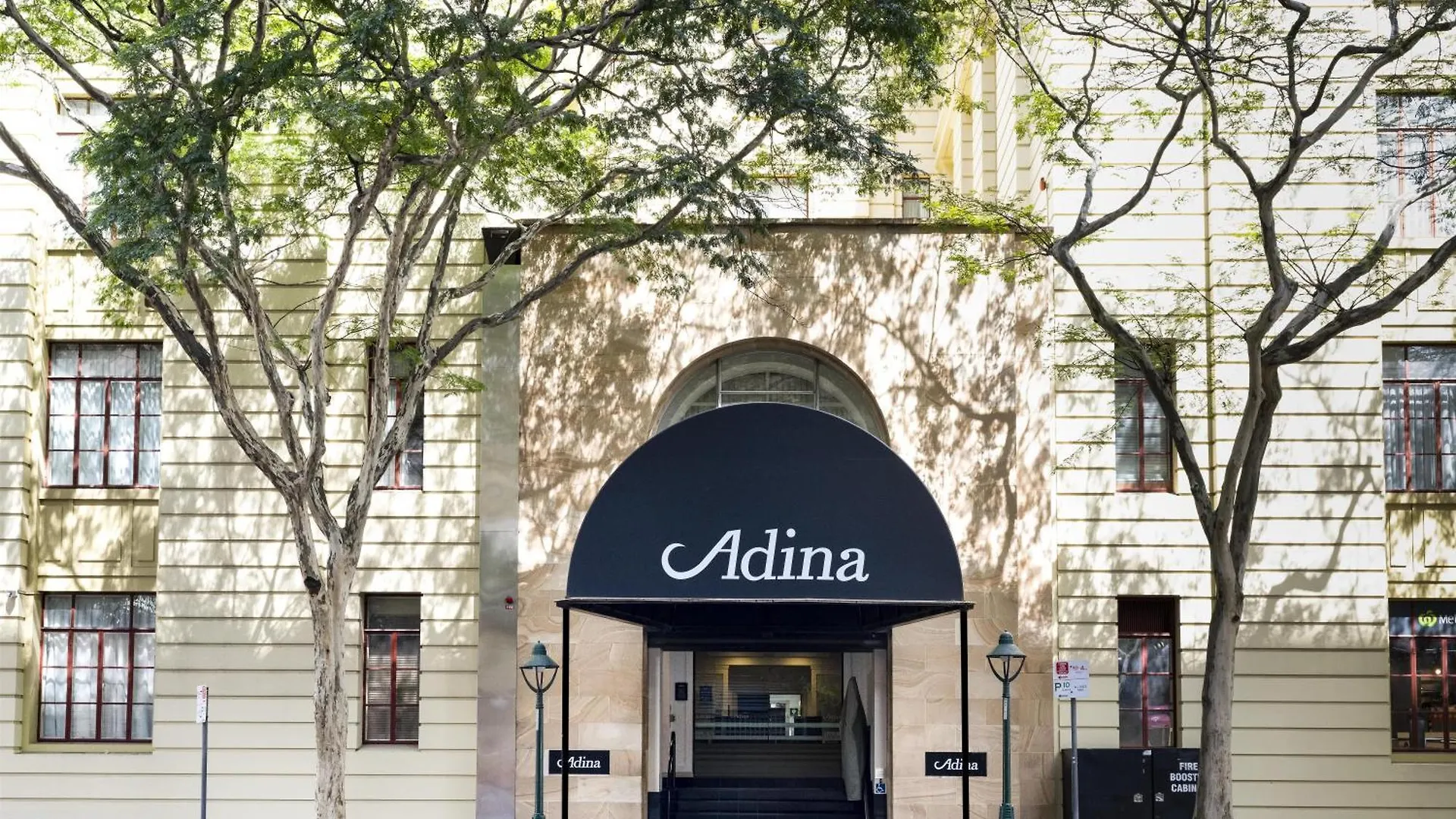 Where to Stay in Brisbane CBD: 8 Best 5-Star Hotels