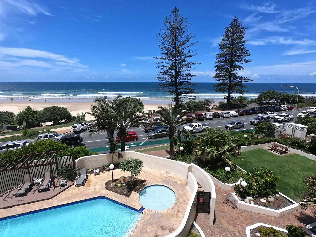 5 Best Beach Hotels in Coolum Beach Worth Booking