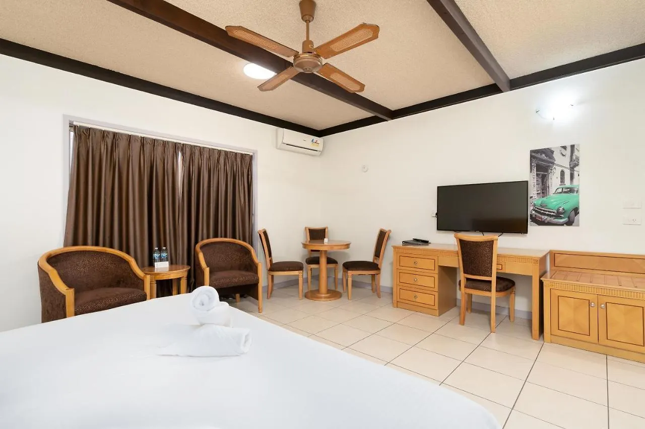 13 Family Hotels in Outback Queensland Worth Booking