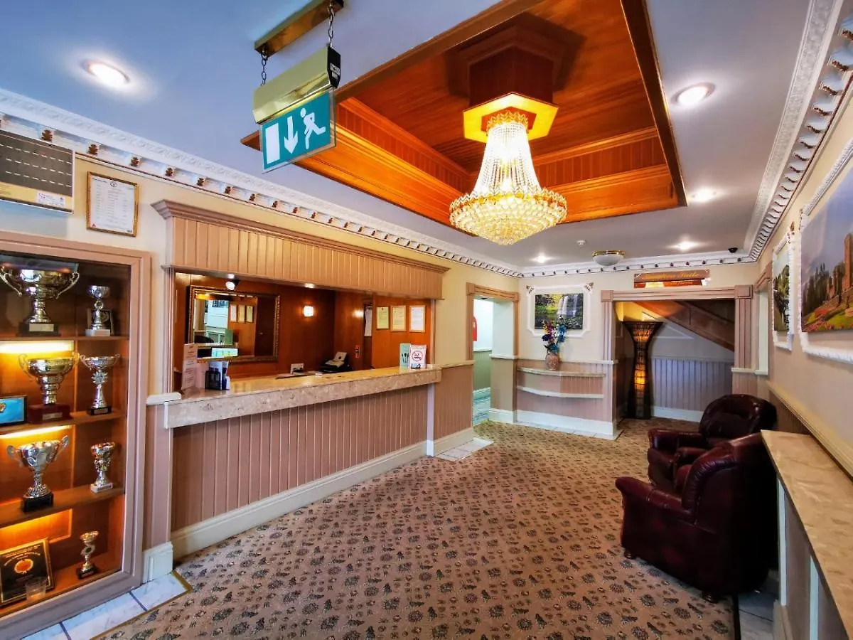 4 Best 3-Star Hotels in Brecon Beacons for Every Explorer
