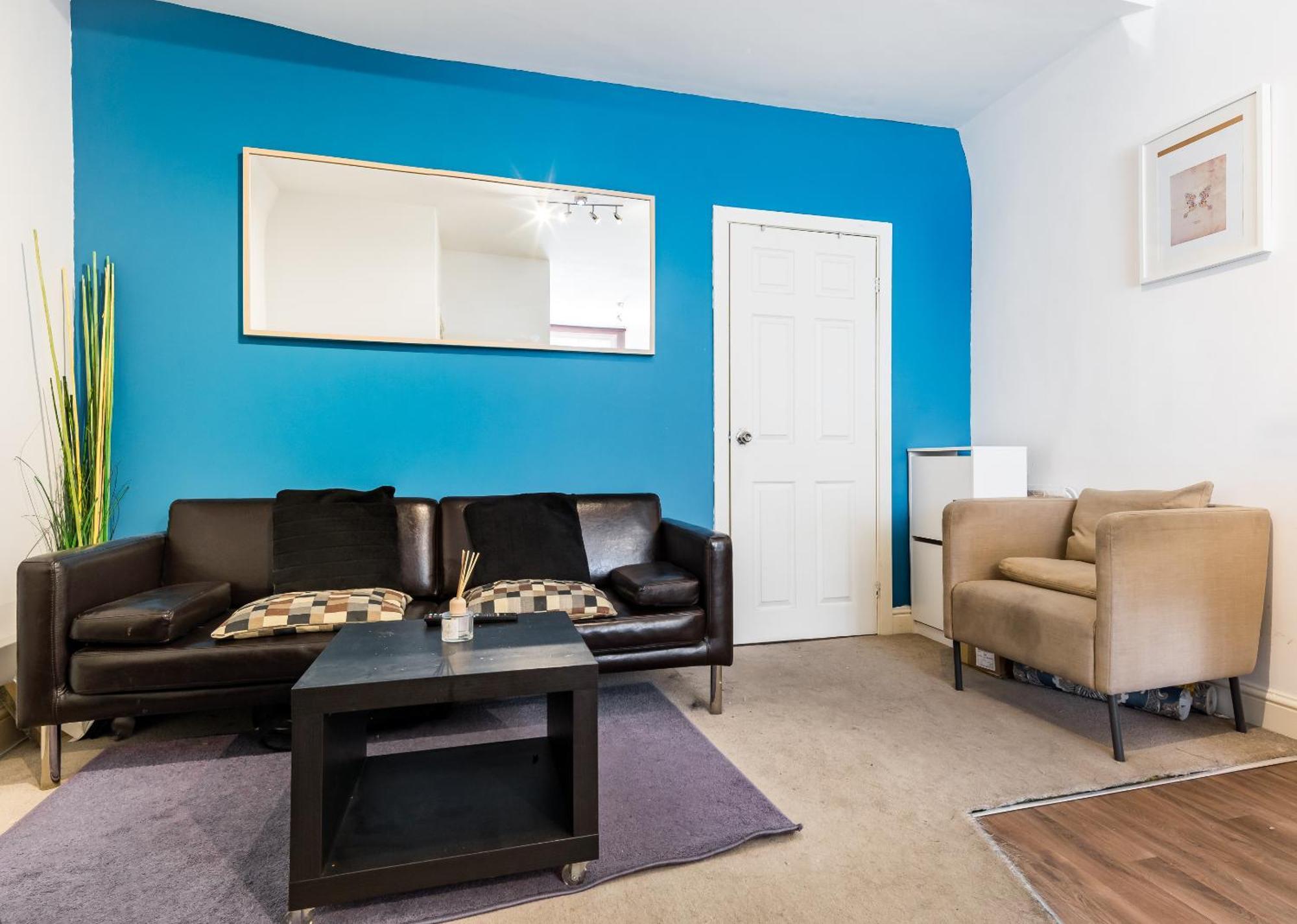 4 Airport Hotels in Spitalfields That Deliver on Location