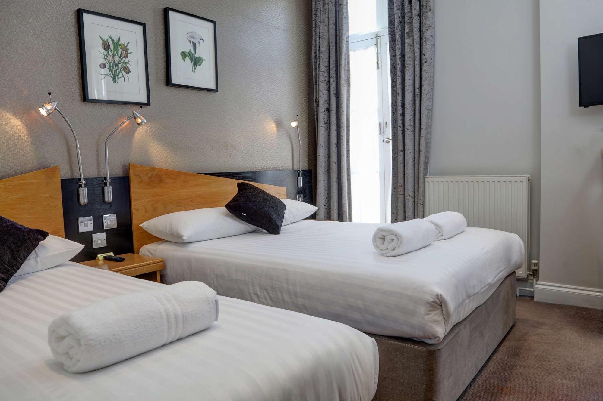 Where to Stay in Westminster Borough: 15 Best 3-Star Hotels