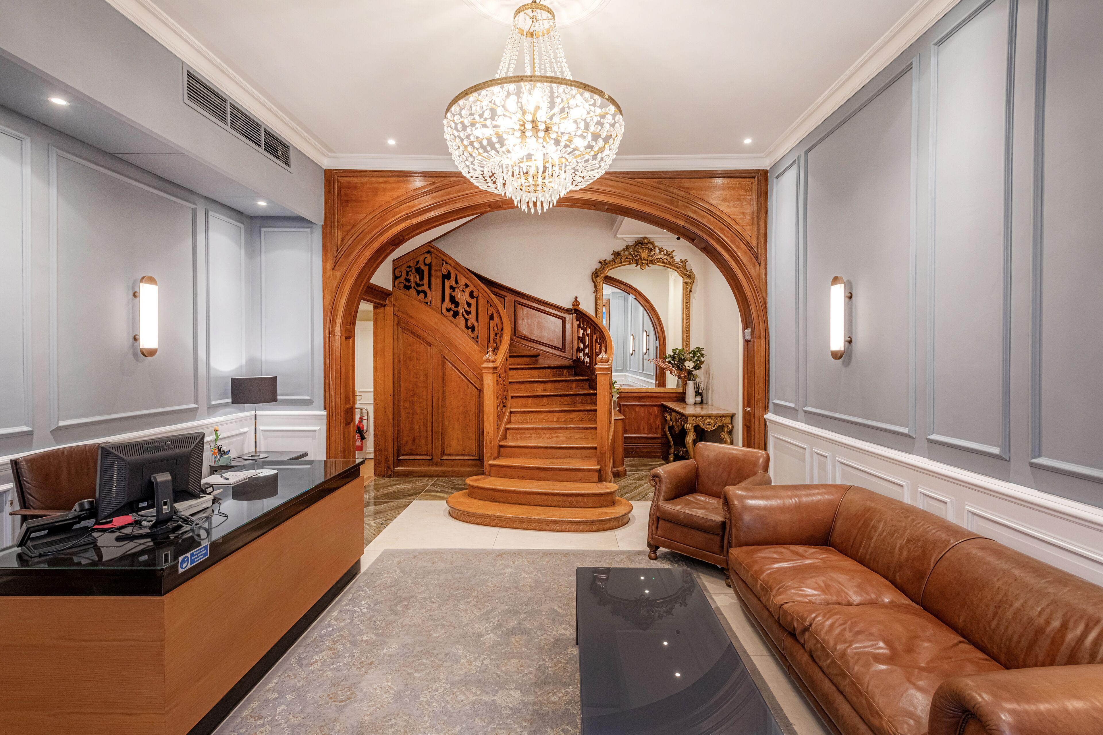 7 Five-Star Hotels in Kensington & Chelsea Worth Booking