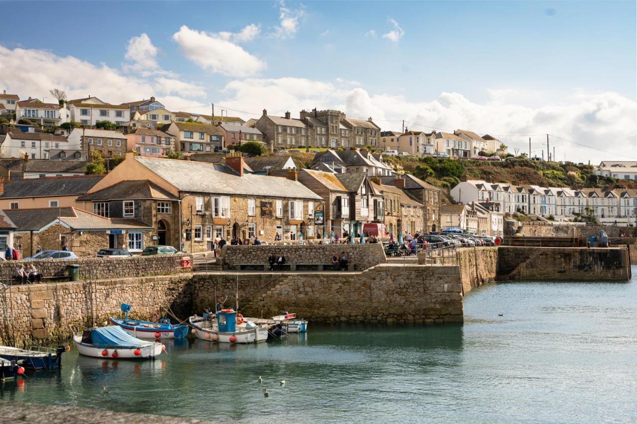 10 Resort Hotels in Cornwall for the Perfect Coastal Escape