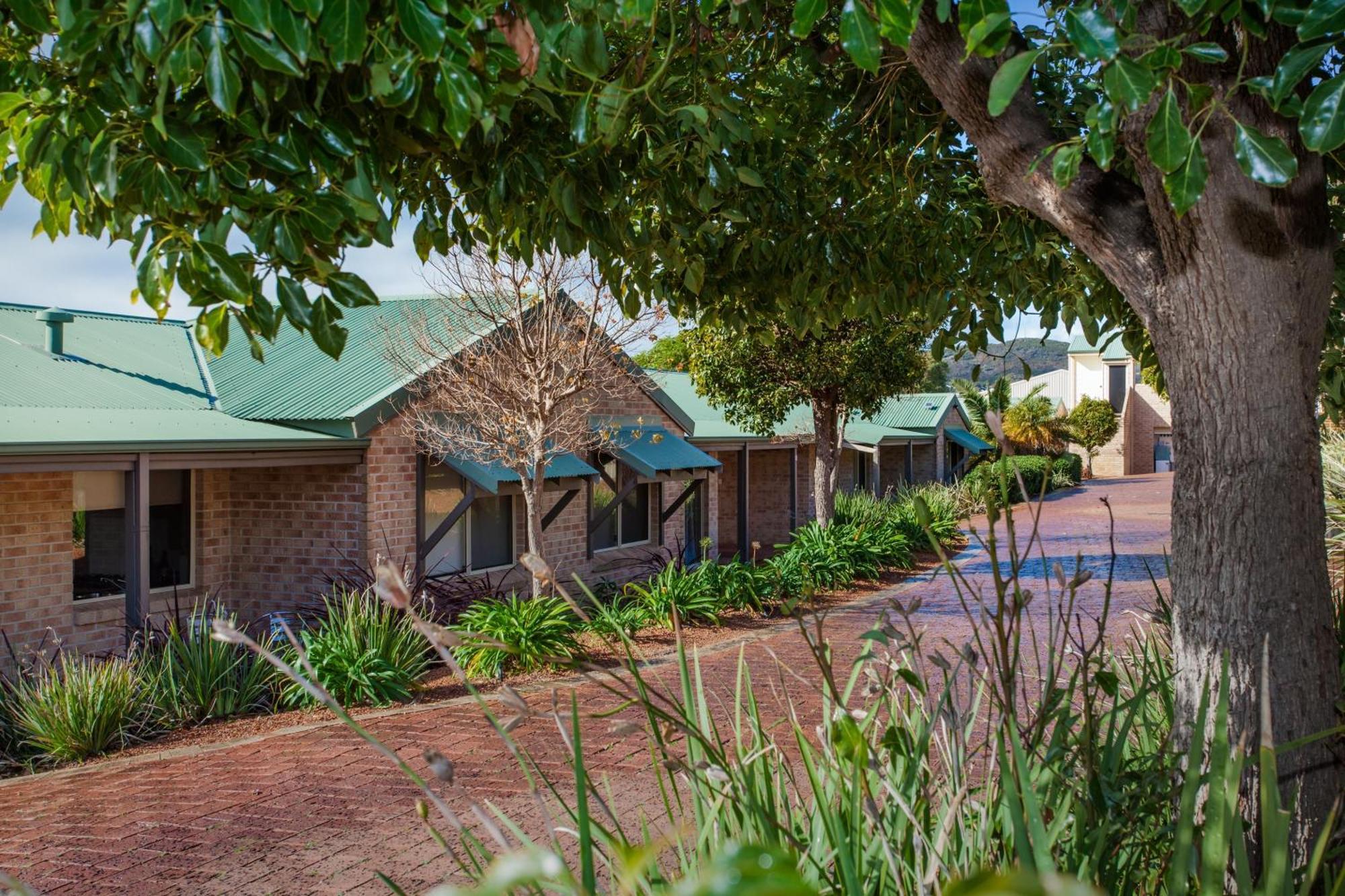 5 Family Hotels Close to Torndirrup National Park, Albany